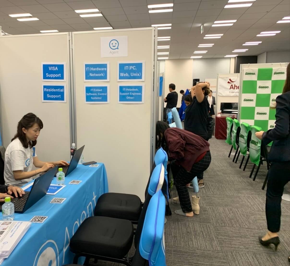 エージェント時代の仕事の様子